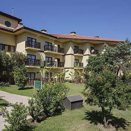 Üdülőközpont Alba 5*